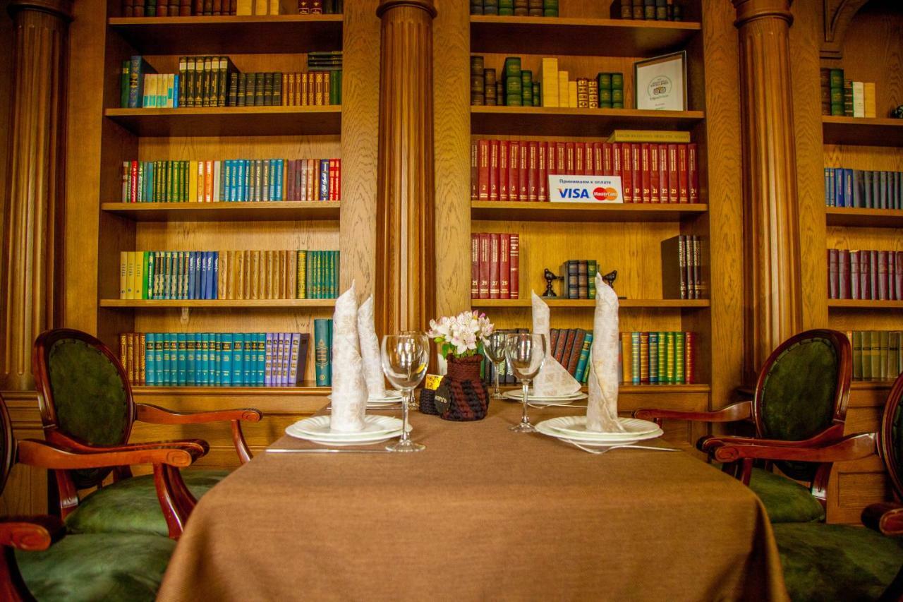 Platan Hotell Samarkand Eksteriør bilde